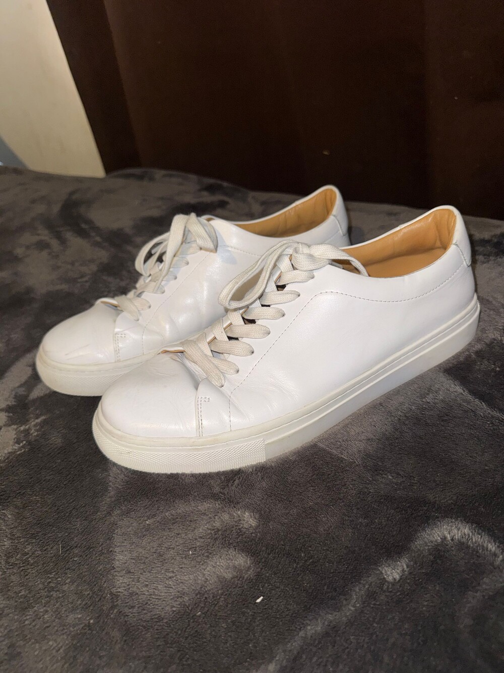 Thursday White Leather Sneakers Size 11.5 Casual Lace-Up Shoes